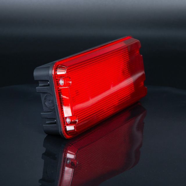 Monda 10w 4000K LED Bulkhead Blk with Red Diffuser